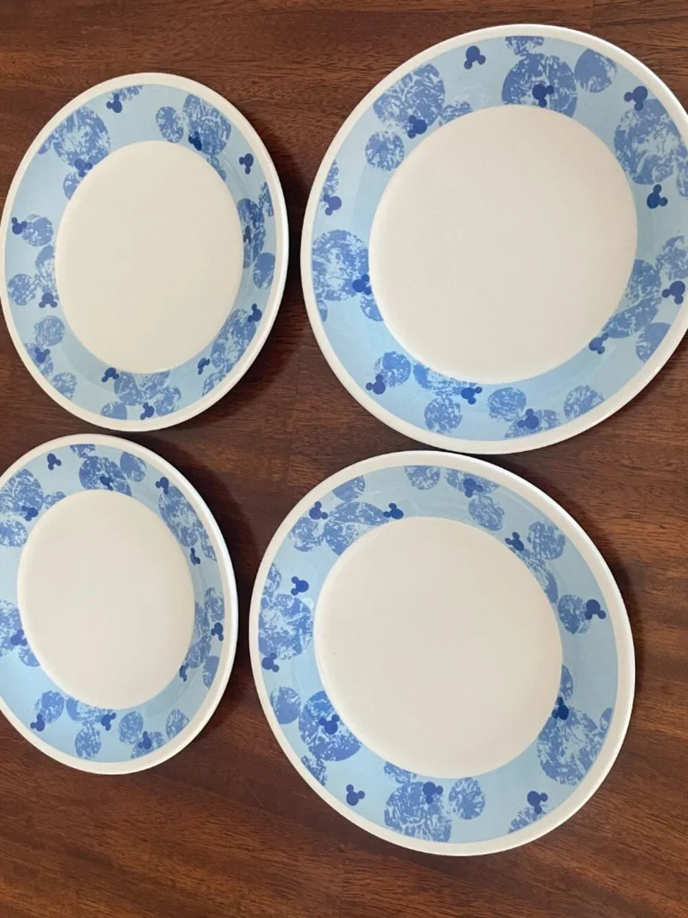 Disney Staffordshire Tableware Mickey Mouse Blue White 7” Salad Plates Set of 4